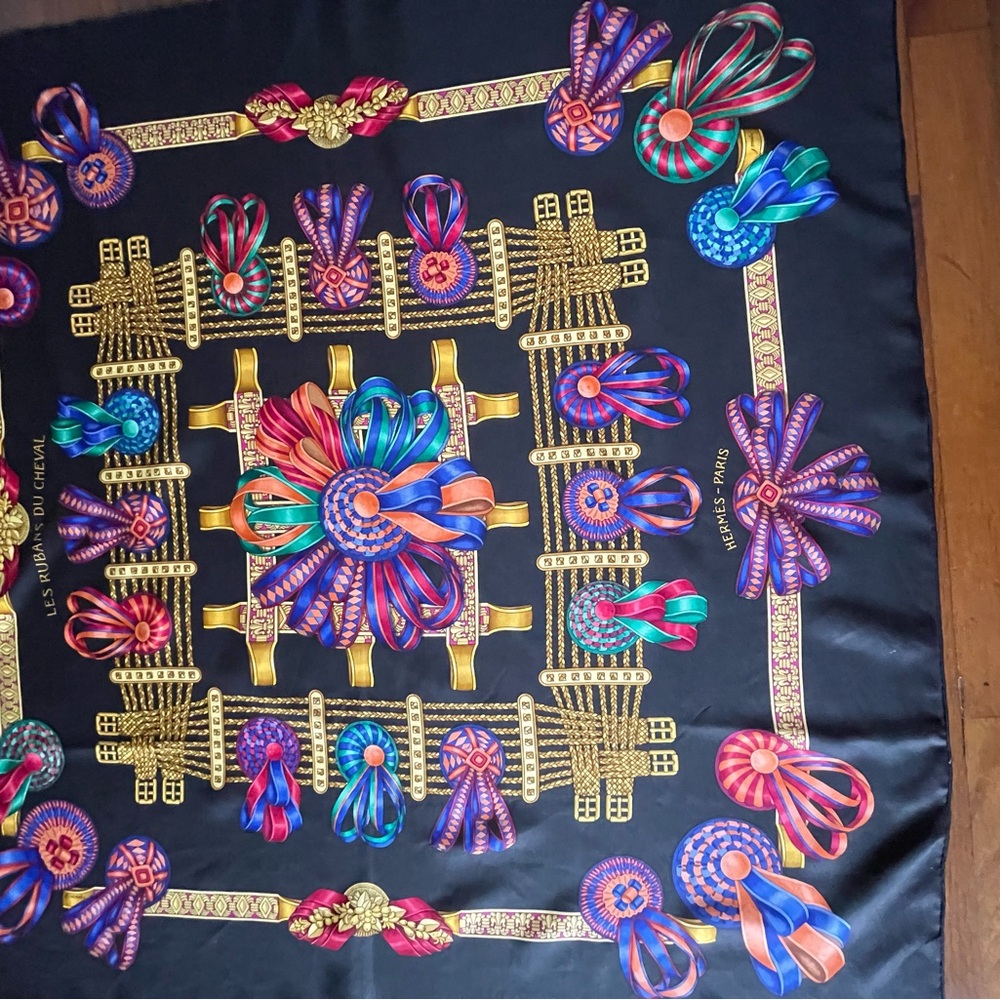 Hermès Les Rubans Du Cheval Colorful Silk Scarf with Ribbon Design.